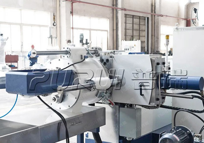 细节-4 塑料薄膜回收造粒机